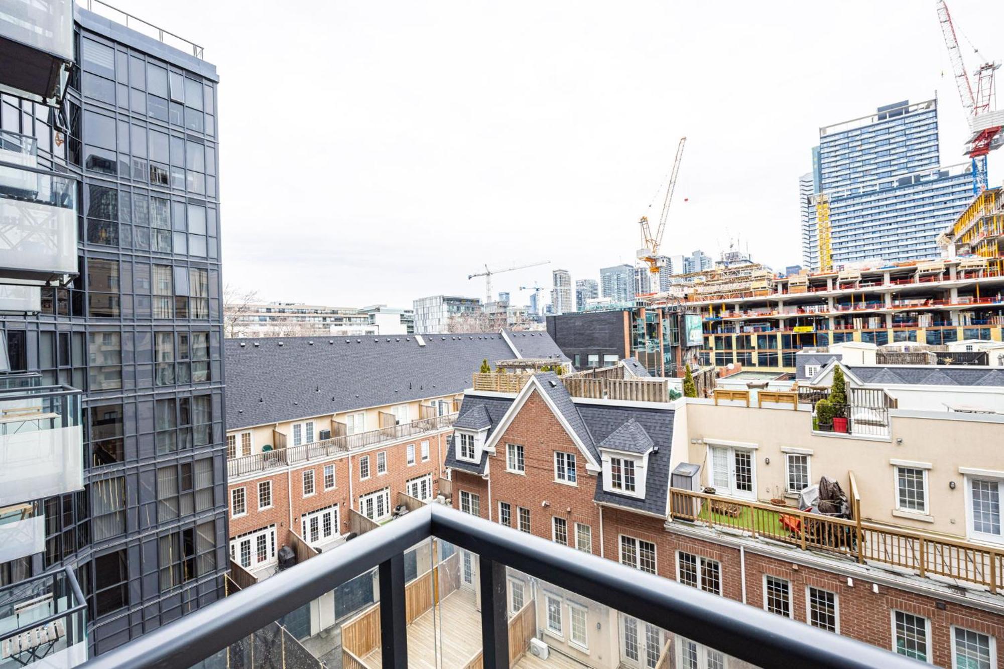 Dwtn Condo Near Cn Tower! W/ Free Parking Toronto Exteriér fotografie